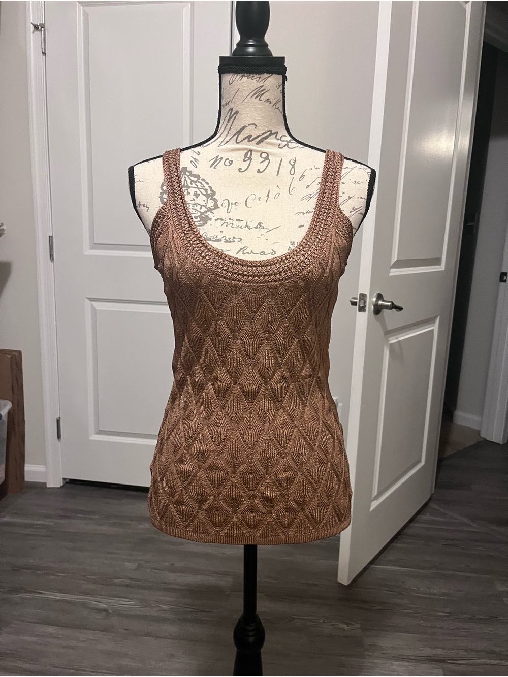 White House Black Market Copper Brown Diamond-Pattern Knit sweater Tank